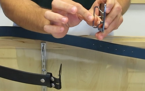 How to Put a Belt Buckle on a Belt? (Step-by-step Guide)